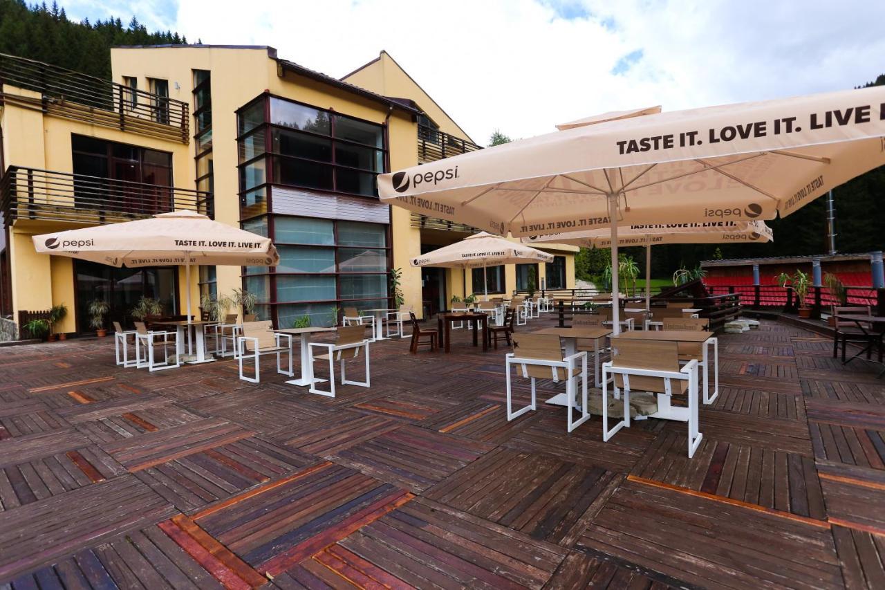 Mistral Resort Moeciu De Sus Exterior photo